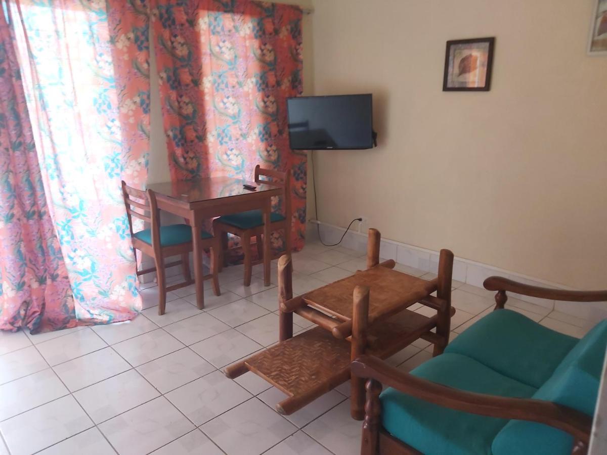 Ocean View Apartments 布里奇敦 外观 照片