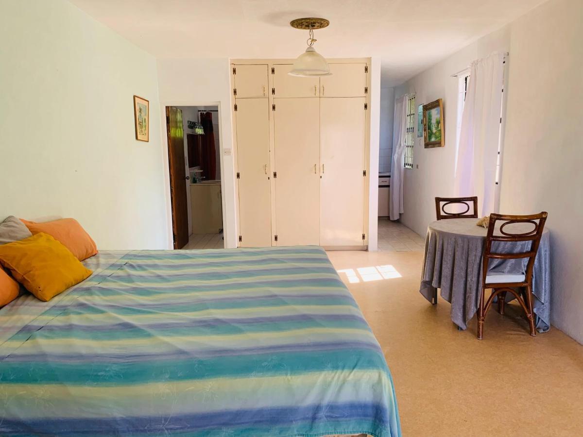 Ocean View Apartments 布里奇敦 外观 照片