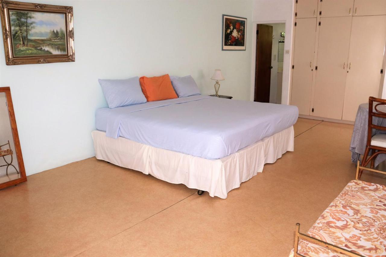 Ocean View Apartments 布里奇敦 外观 照片