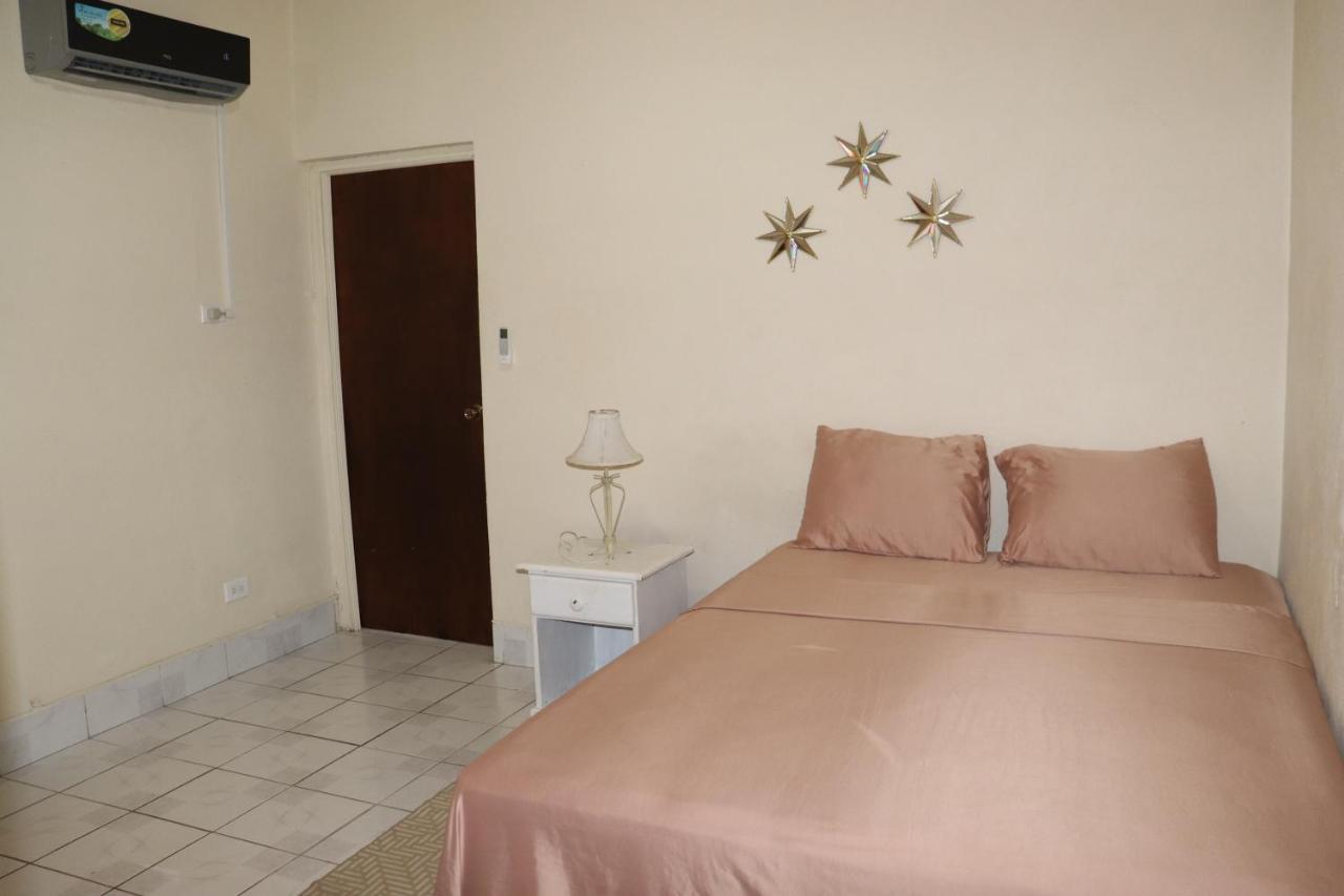 Ocean View Apartments 布里奇敦 外观 照片