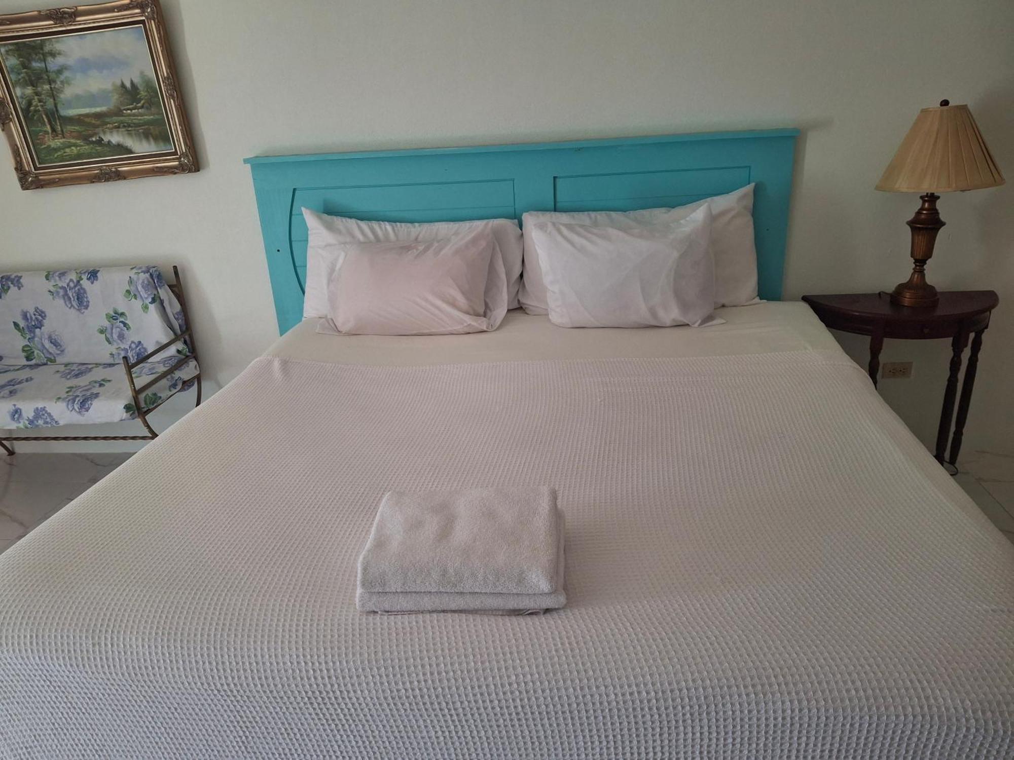 Ocean View Apartments 布里奇敦 客房 照片